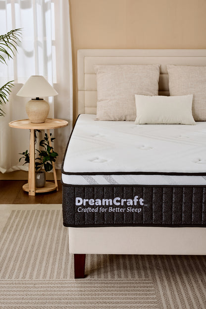 DreamCraft™ 12" Full Hybrid Mattress in a Box