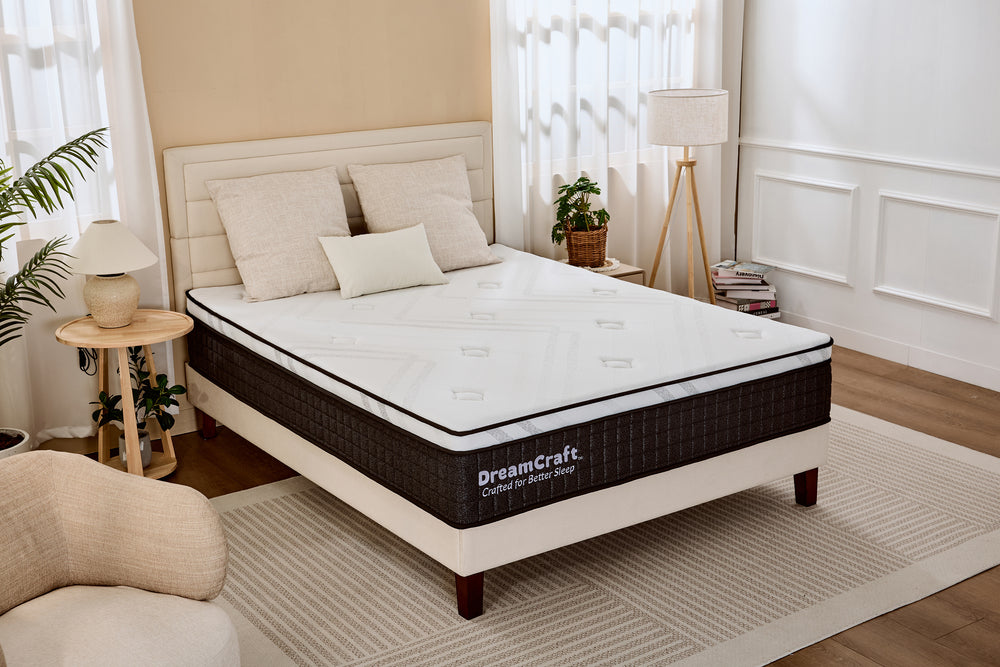 DreamCraft™ 12" Full Hybrid Mattress in a Box